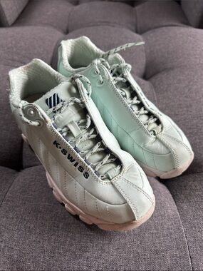 K-Swiss Women's Mint Green Lace-Up Sneakers